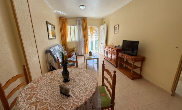 Herverkoop - Bungalow -
Torrevieja - Parque las naciones