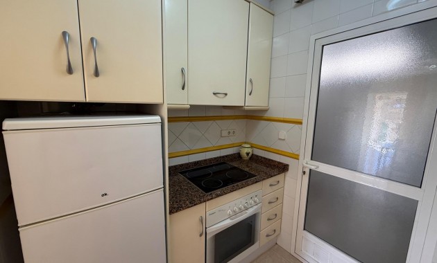 Herverkoop - Bungalow -
Torrevieja - Parque las naciones