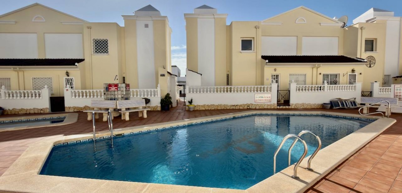 Herverkoop - Villa -
Ciudad Quesada - Ciudad Quesada - Doña Pepa