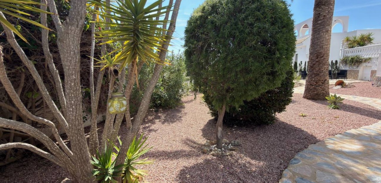 Herverkoop - Villa -
Ciudad Quesada