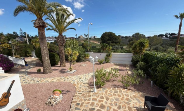 Herverkoop - Villa -
Ciudad Quesada