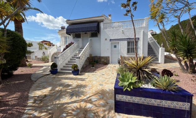 Herverkoop - Villa -
Ciudad Quesada