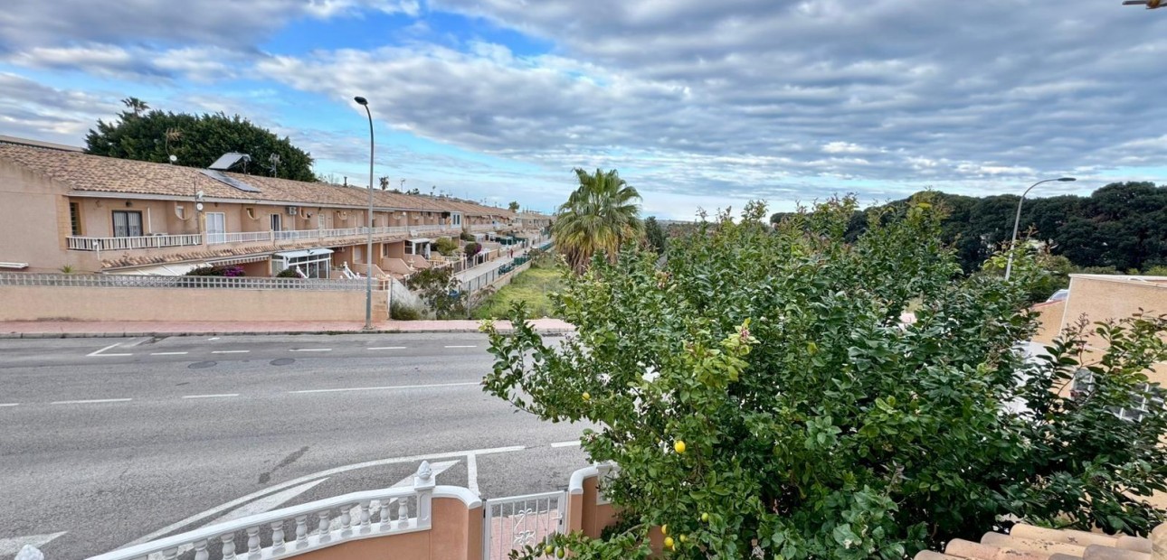Venta - Villa -
Torrevieja - Los Balcones - Los Altos del Edén
