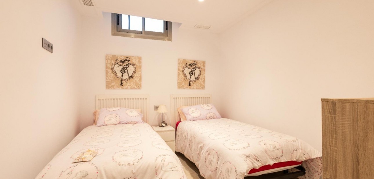 Venta - Villa -
Orihuela Costa - PAU 26