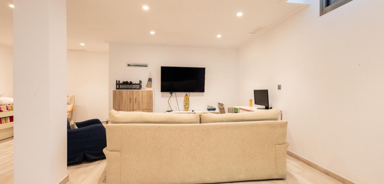 Venta - Villa -
Orihuela Costa - PAU 26