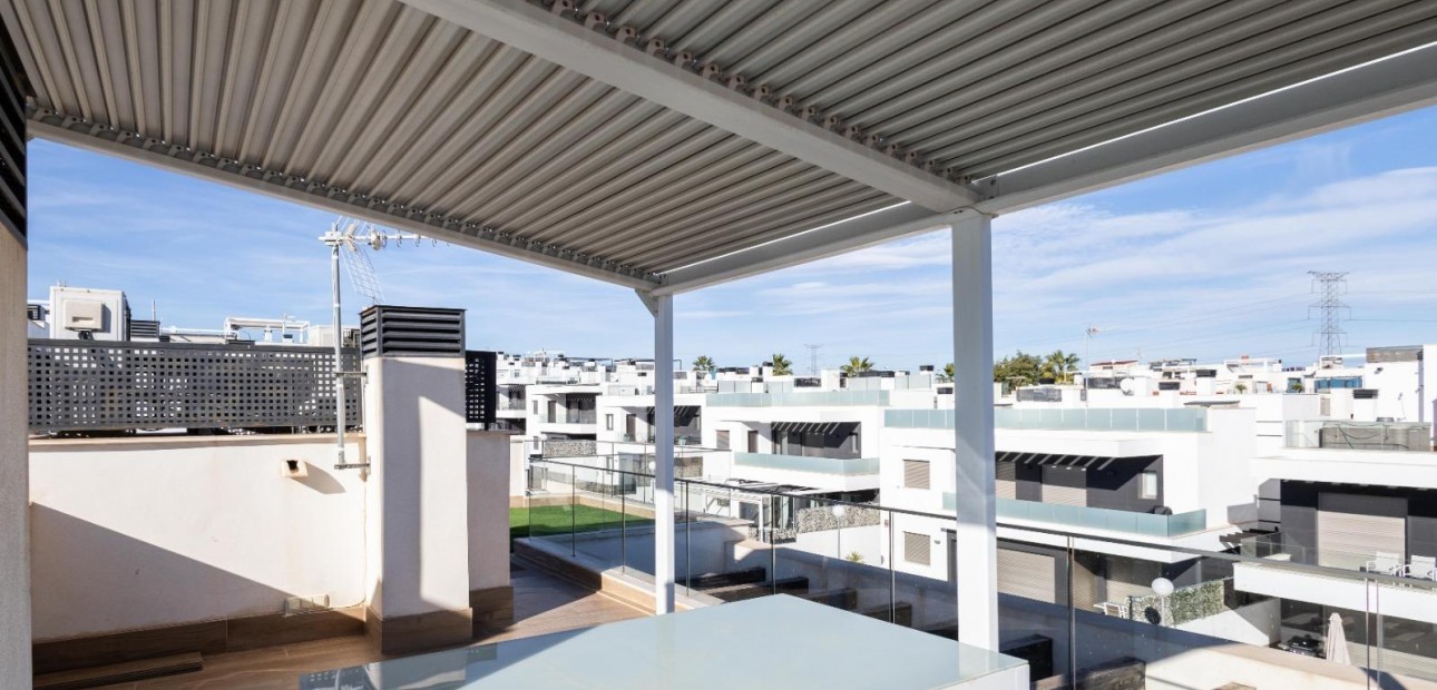 Venta - Villa -
Orihuela Costa - PAU 26