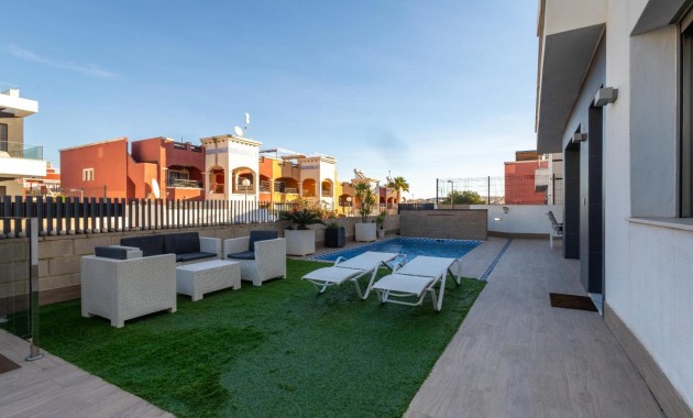 Venta - Villa -
Orihuela Costa - PAU 26