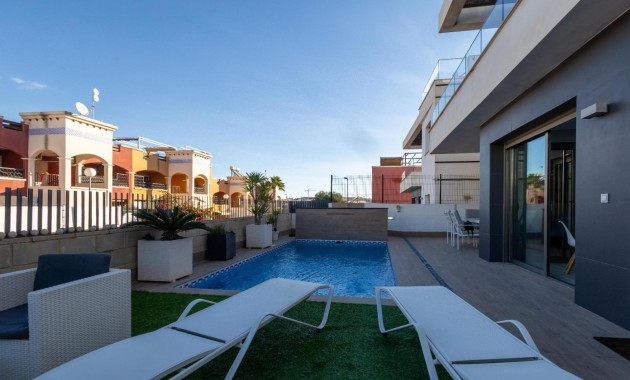 Venta - Villa -
Orihuela Costa - PAU 26