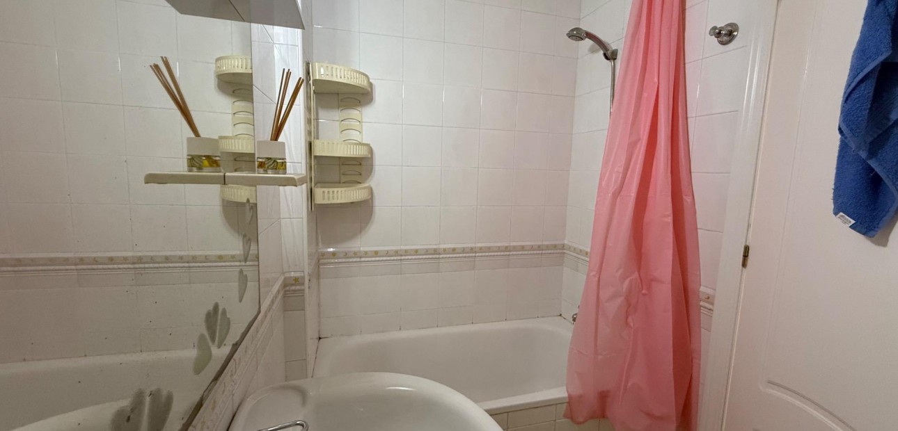 Venta - Bungalow -
Torrevieja - Parque las naciones