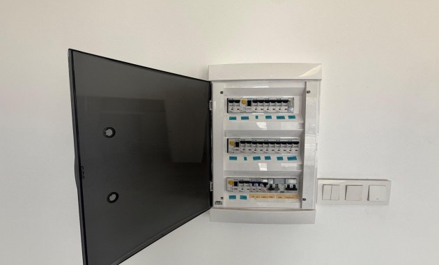 Long time Rental - Commercial Unit -
Torrevieja - Paseo maritimo