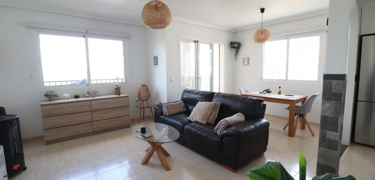 Venta - Duplex -
Daya Vieja - Daya Vieja - Town