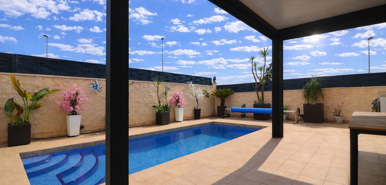 Venta - Detached Villa -
Benijofar - Benijofar - Village