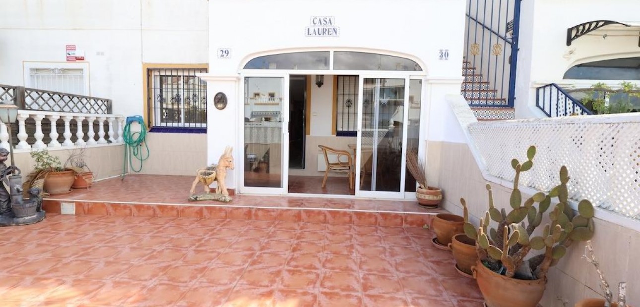 Venta - Bungalow -
Torrevieja - Carrefour