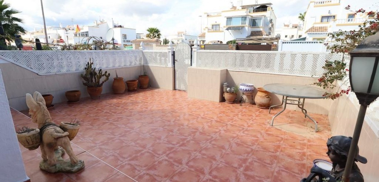 Venta - Bungalow -
Torrevieja - Carrefour