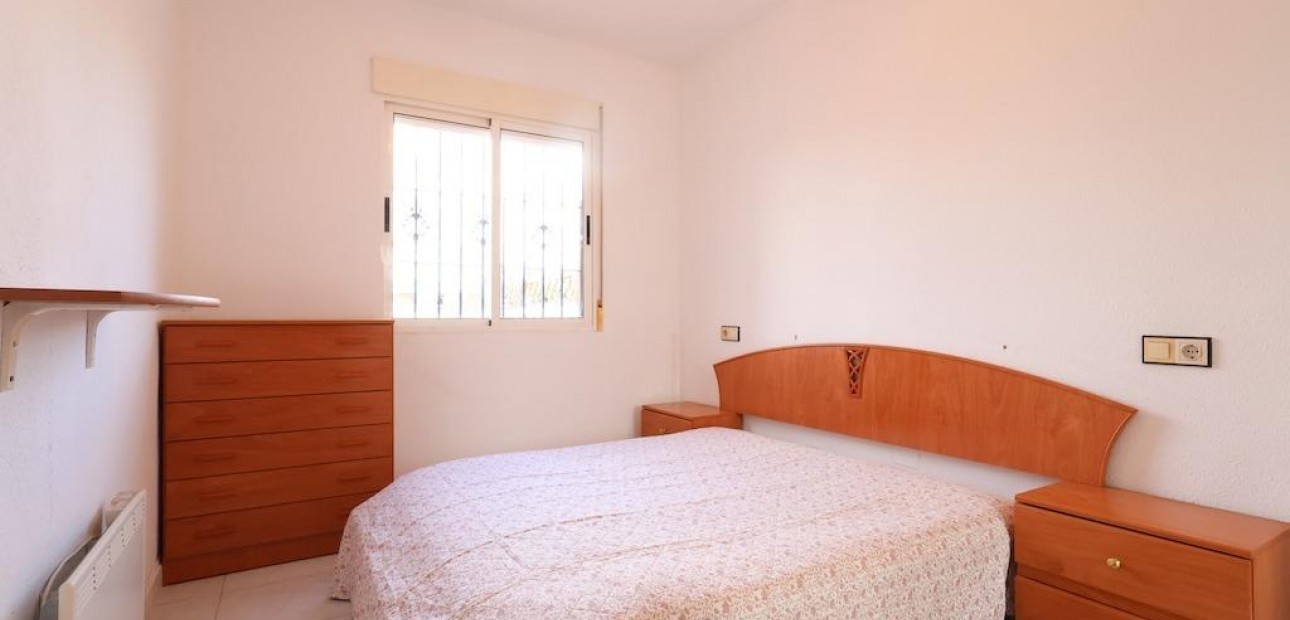 Venta - Bungalow -
Torrevieja - Carrefour