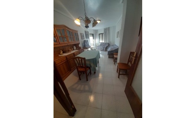 Venta - Apartamento / piso -
Torrevieja - Estacion de autobuses