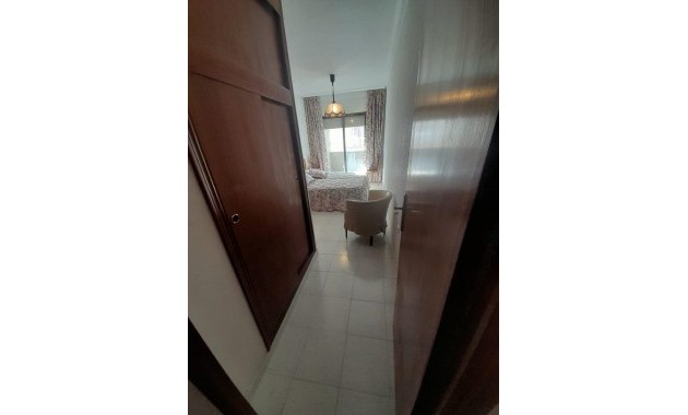 Venta - Apartamento / piso -
Torrevieja - Estacion de autobuses