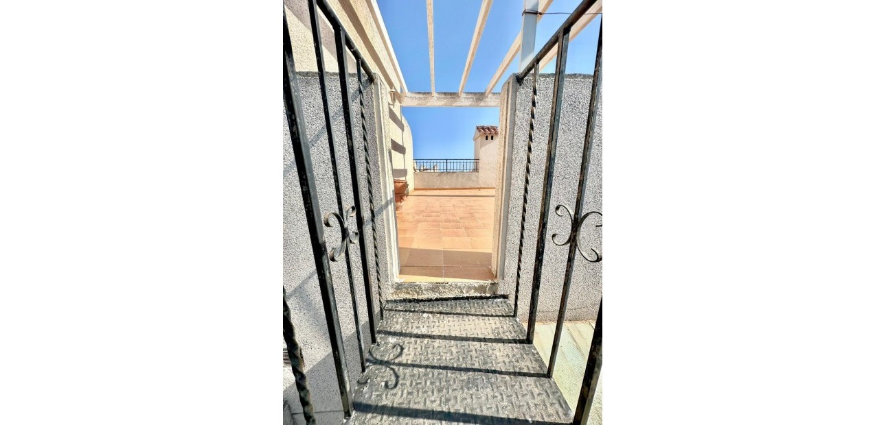 Herverkoop - Bungalow -
Torrevieja - Centro