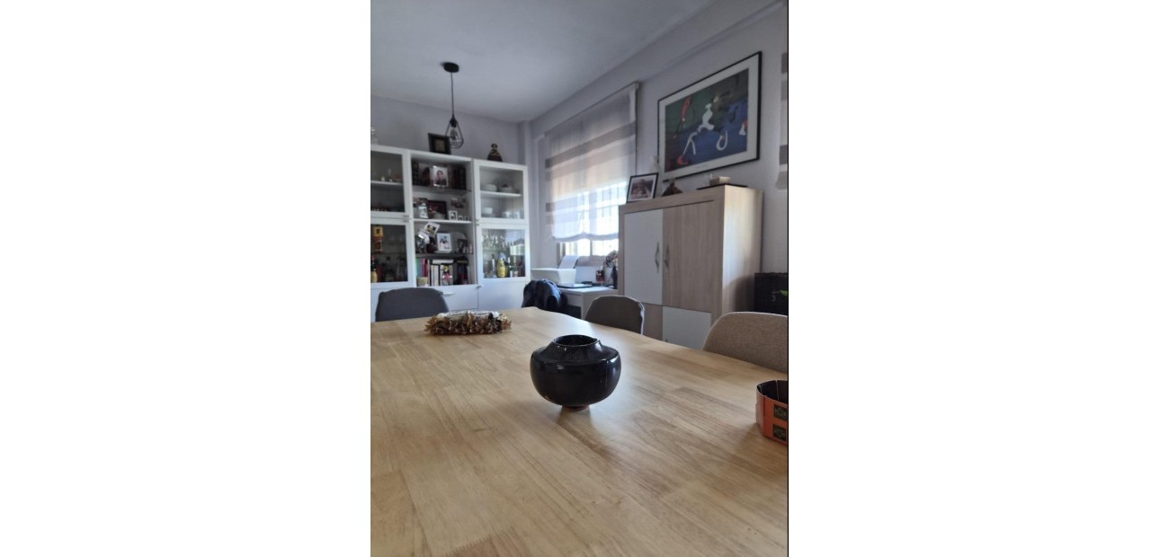 Sale - Apartment / flat -
Torrevieja - Aguas Nuevas