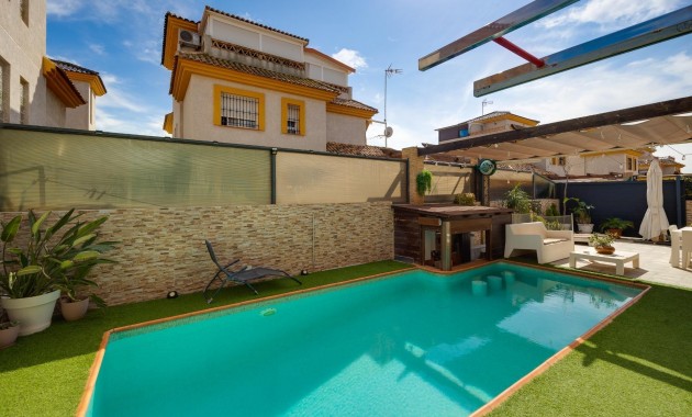 Venta - Villa -
Los Montesinos - Costa blanca sur