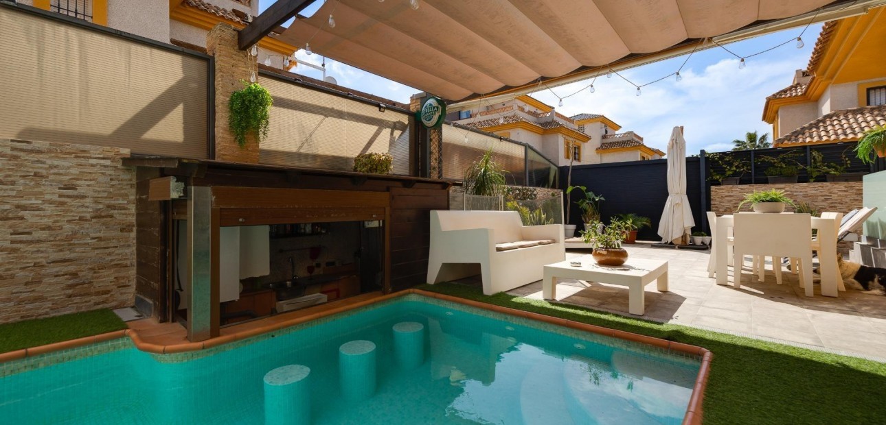 Venta - Villa -
Los Montesinos - Costa blanca sur