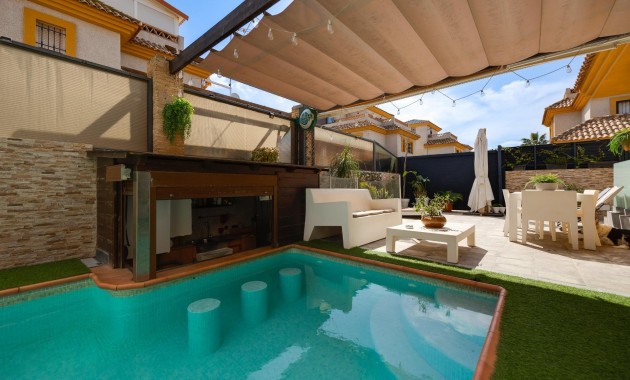 Venta - Villa -
Los Montesinos - Costa blanca sur