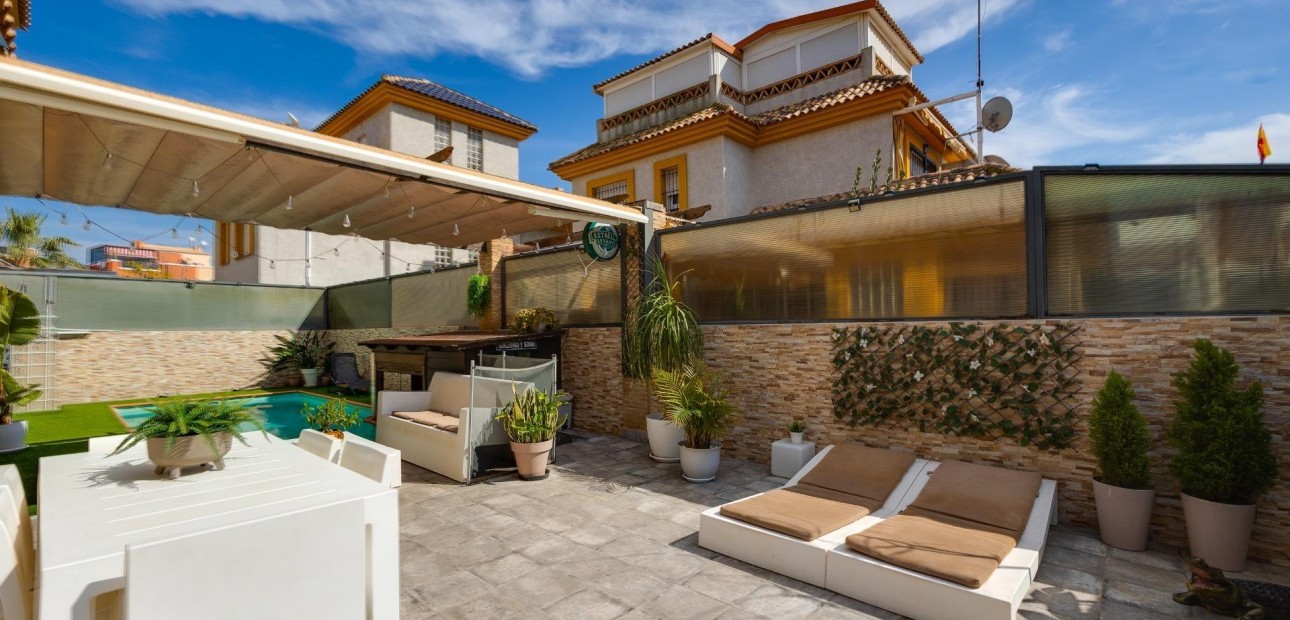 Venta - Villa -
Los Montesinos - Costa blanca sur