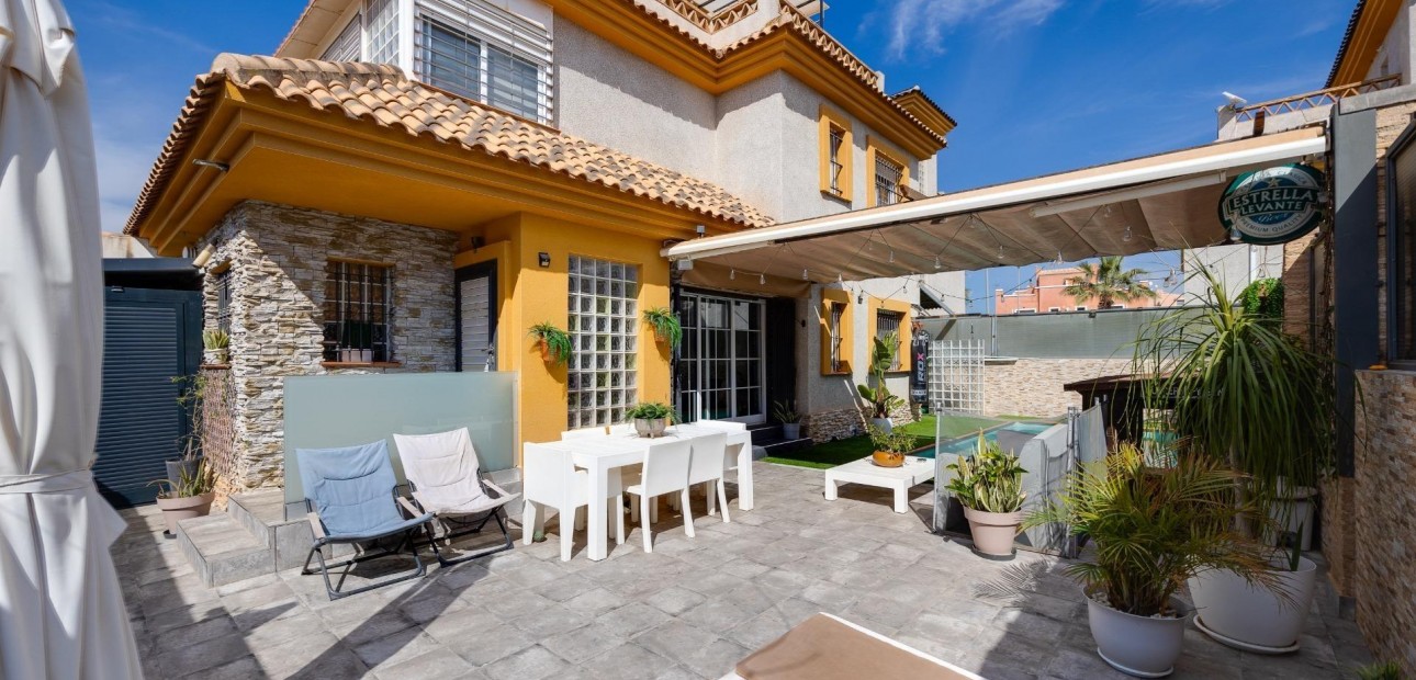 Venta - Villa -
Los Montesinos - Costa blanca sur