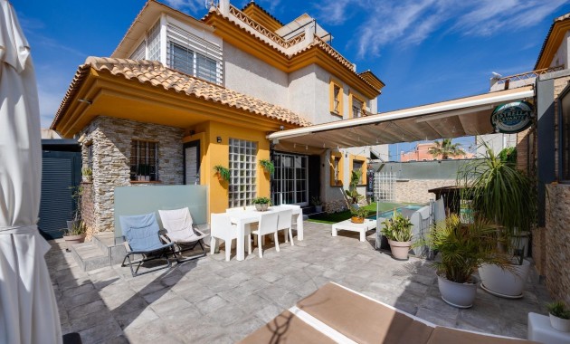 Venta - Villa -
Los Montesinos - Costa blanca sur