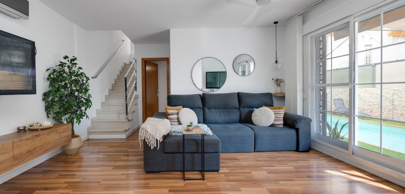 Venta - Villa -
Los Montesinos - Costa blanca sur