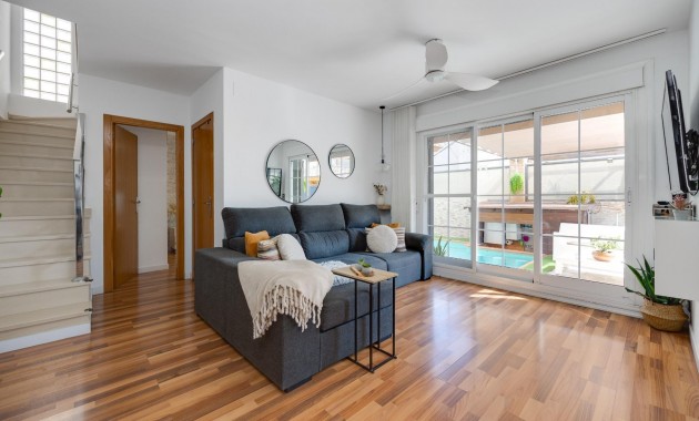 Venta - Villa -
Los Montesinos - Costa blanca sur