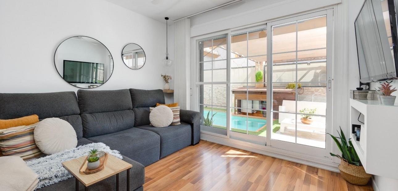 Venta - Villa -
Los Montesinos - Costa blanca sur