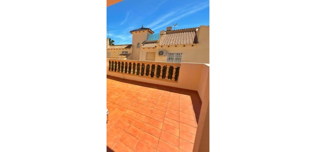 Venta - Apartamento / piso -
Orihuela Costa - Las Ramblas