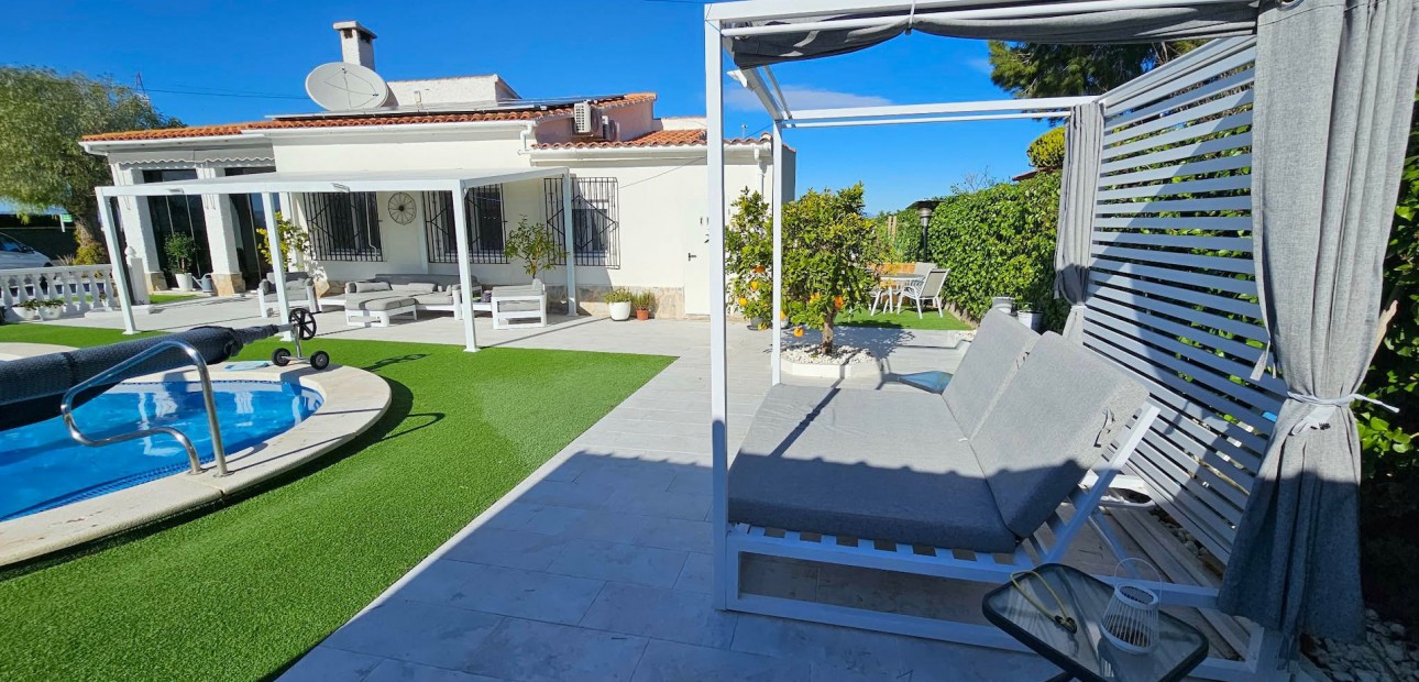 Venta - Detached Villa -
San Fulgencio - San Fulgencio - Town