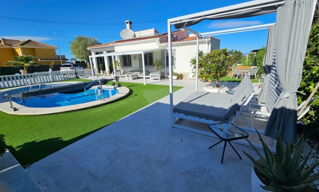 Venta - Detached Villa -
San Fulgencio - San Fulgencio - Town
