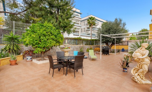 Venta - Adosado -
Orihuela Costa - Villamartin