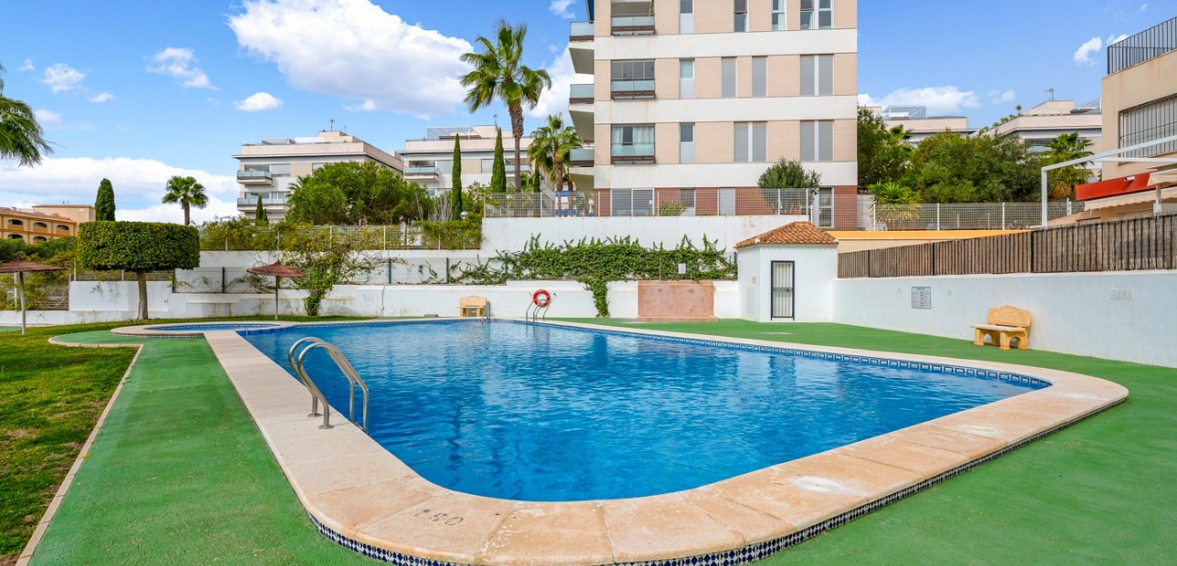 Venta - Adosado -
Orihuela Costa - Villamartin