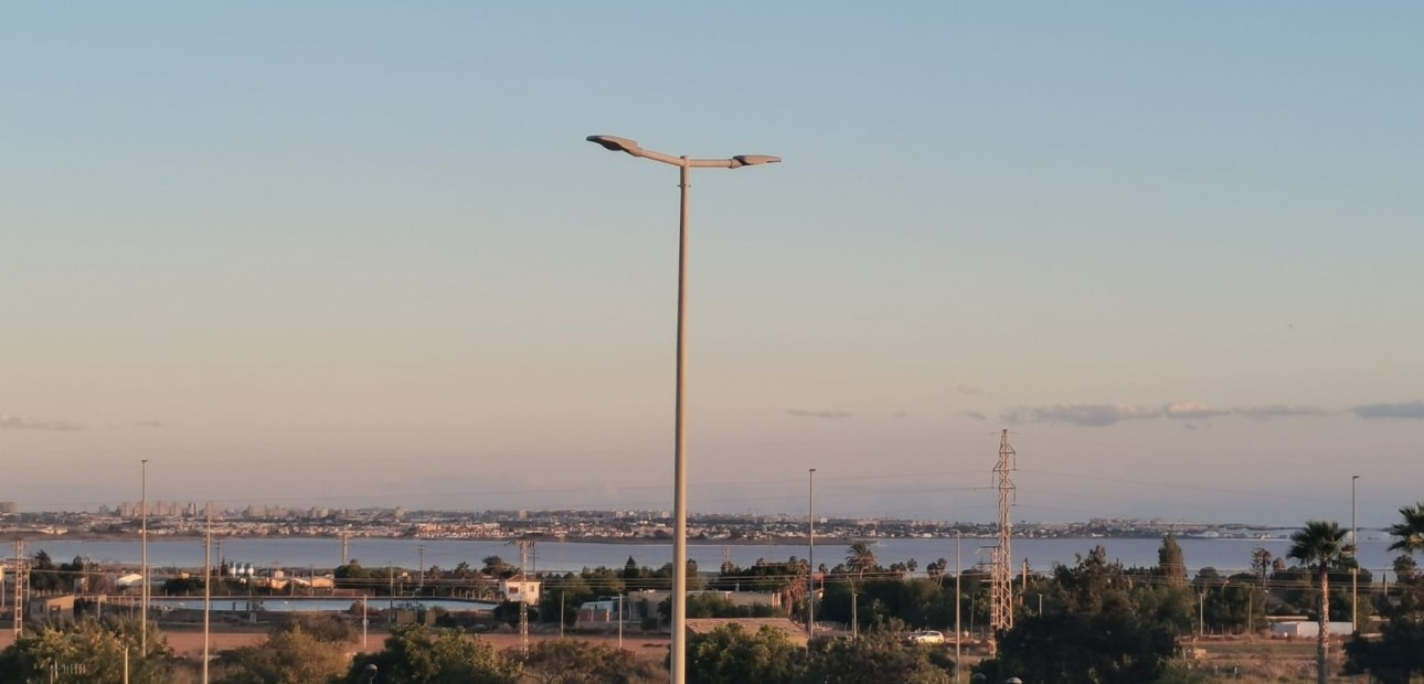 Nueva construcción  - Laguna Azul Villa -
Los Montesinos - La herrada