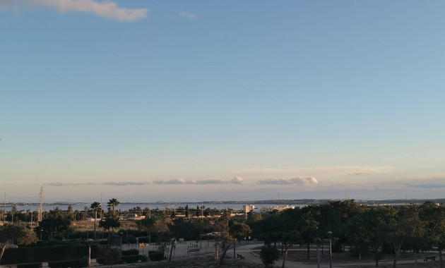 Nueva construcción  - Laguna Azul Villa -
Los Montesinos - La herrada