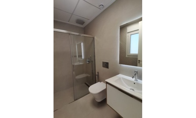 Nueva construcción  - Laguna Azul Villa -
Los Montesinos - La herrada