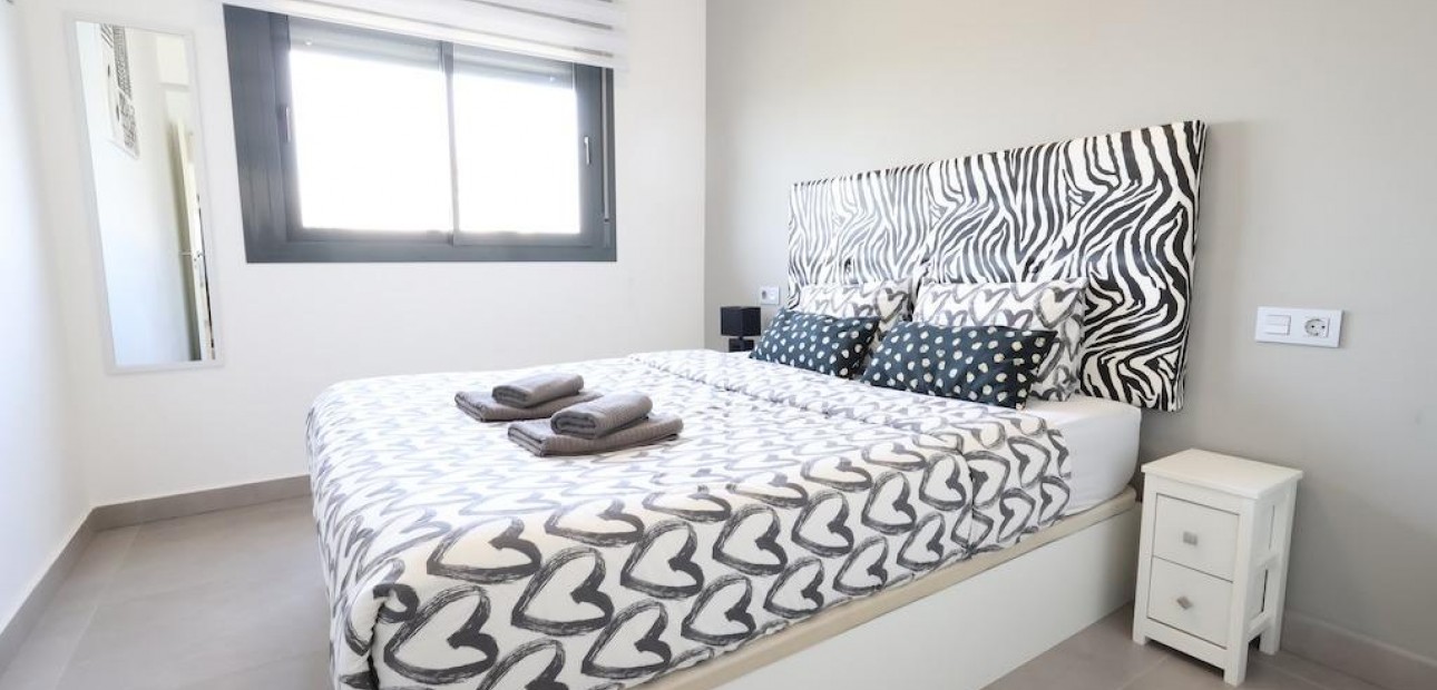 Venta - Bungalow -
Pilar de la Horadada - Zona Pueblo