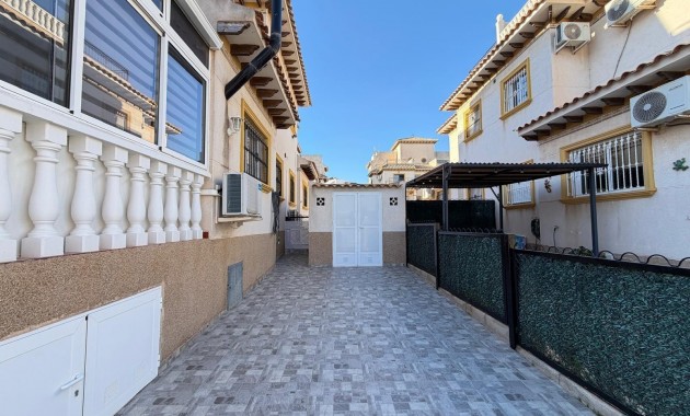 Venta - Terraced house -
Orihuela Costa - Las Filipinas