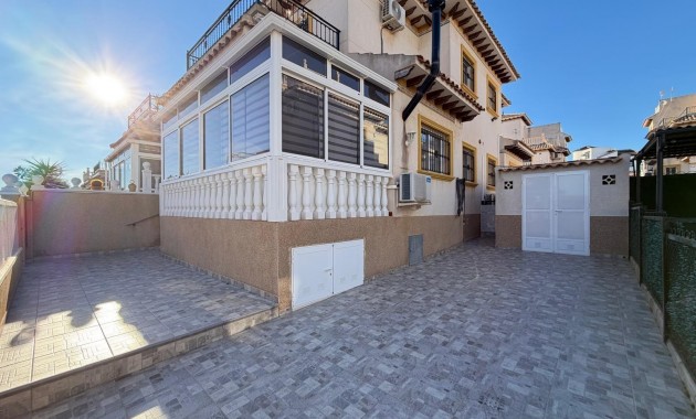 Venta - Terraced house -
Orihuela Costa - Lomas de Cabo Roig-Los Dolses