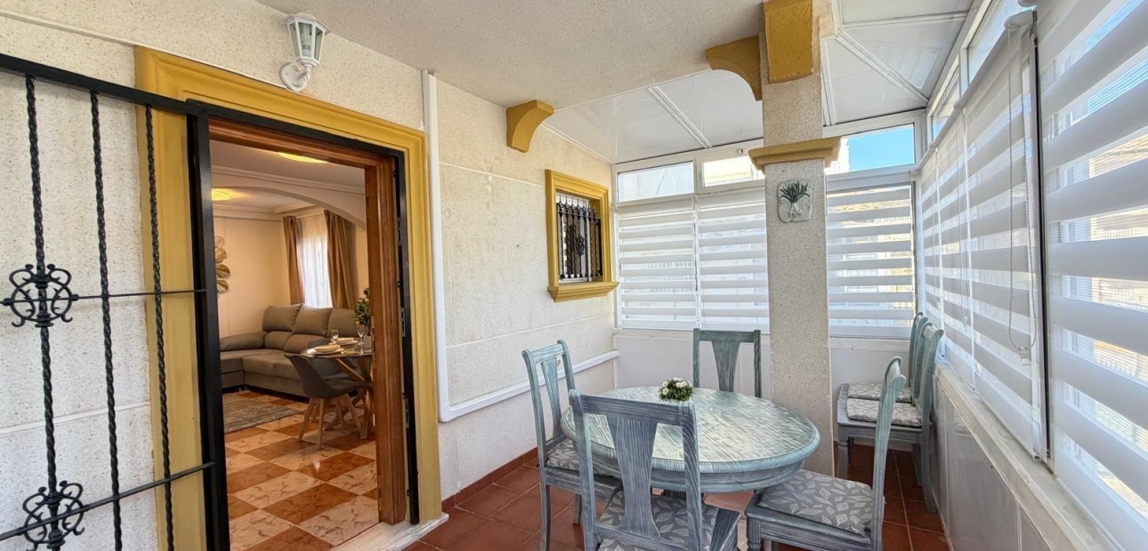 Venta - Terraced house -
Orihuela Costa - Lomas de Cabo Roig-Los Dolses