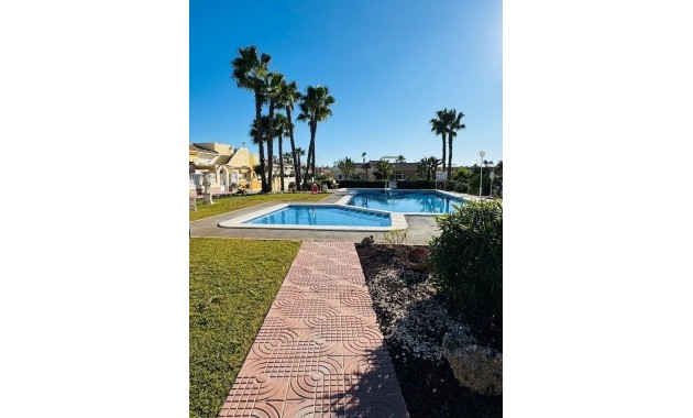 Venta - Terraced house -
Rojales - Centro de la Ciudad Quesada