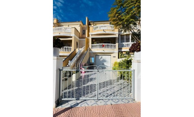 Venta - Terraced house -
Rojales - Centro de la Ciudad Quesada