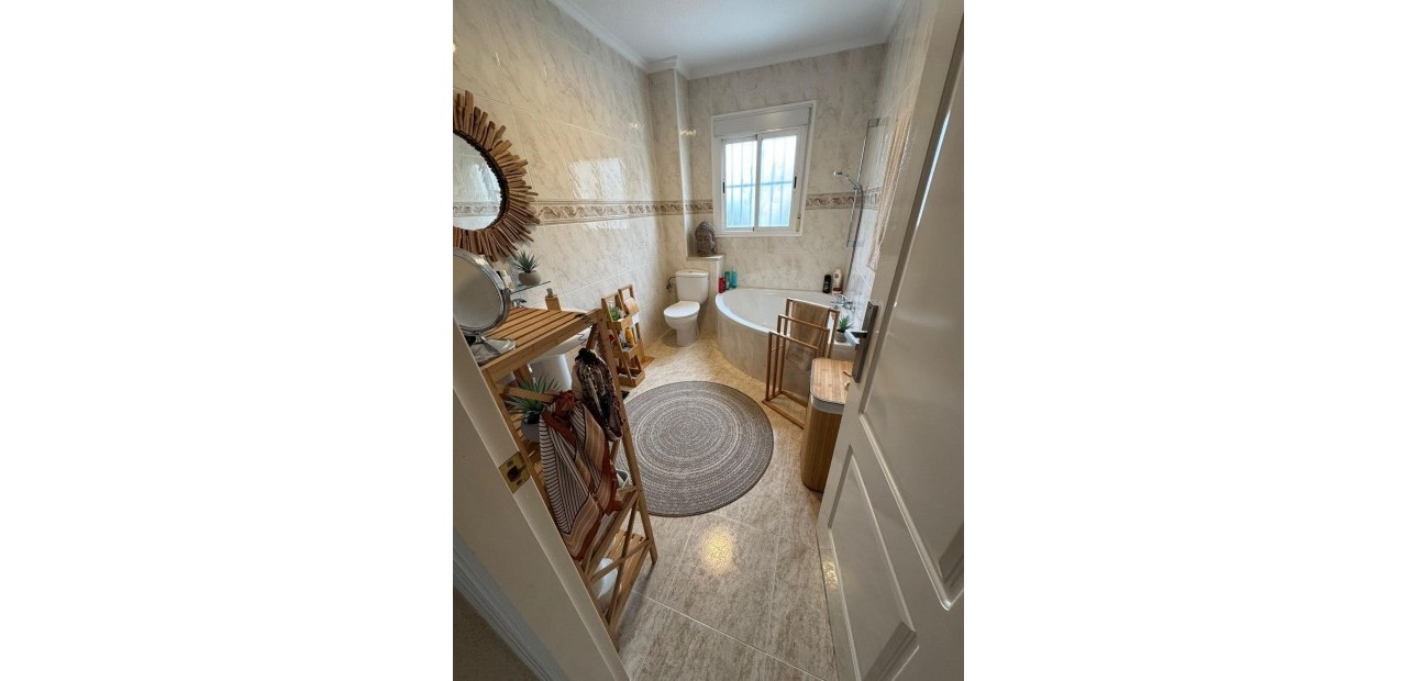 Venta - Terraced house -
Rojales - Centro de la Ciudad Quesada