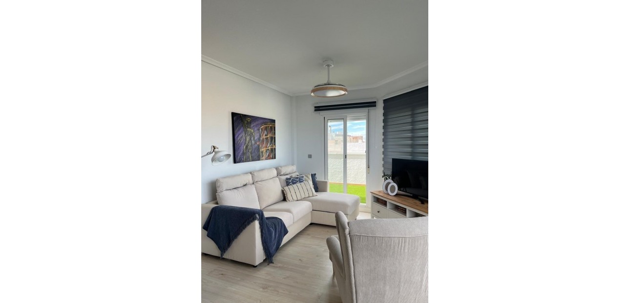 Venta - Ático -
Torrevieja - La Mata pueblo