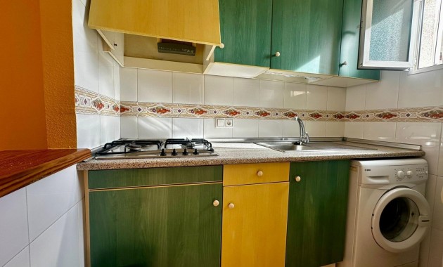 Herverkoop - Appartement / flat -
Torrevieja - Centro