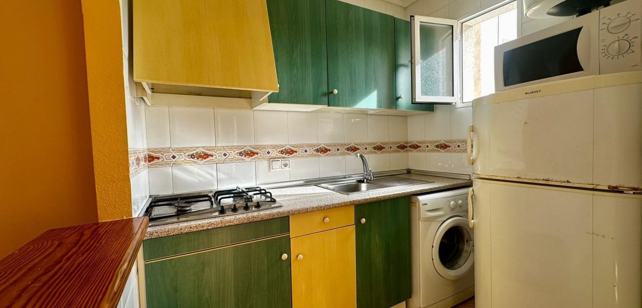 Herverkoop - Appartement / flat -
Torrevieja - Centro